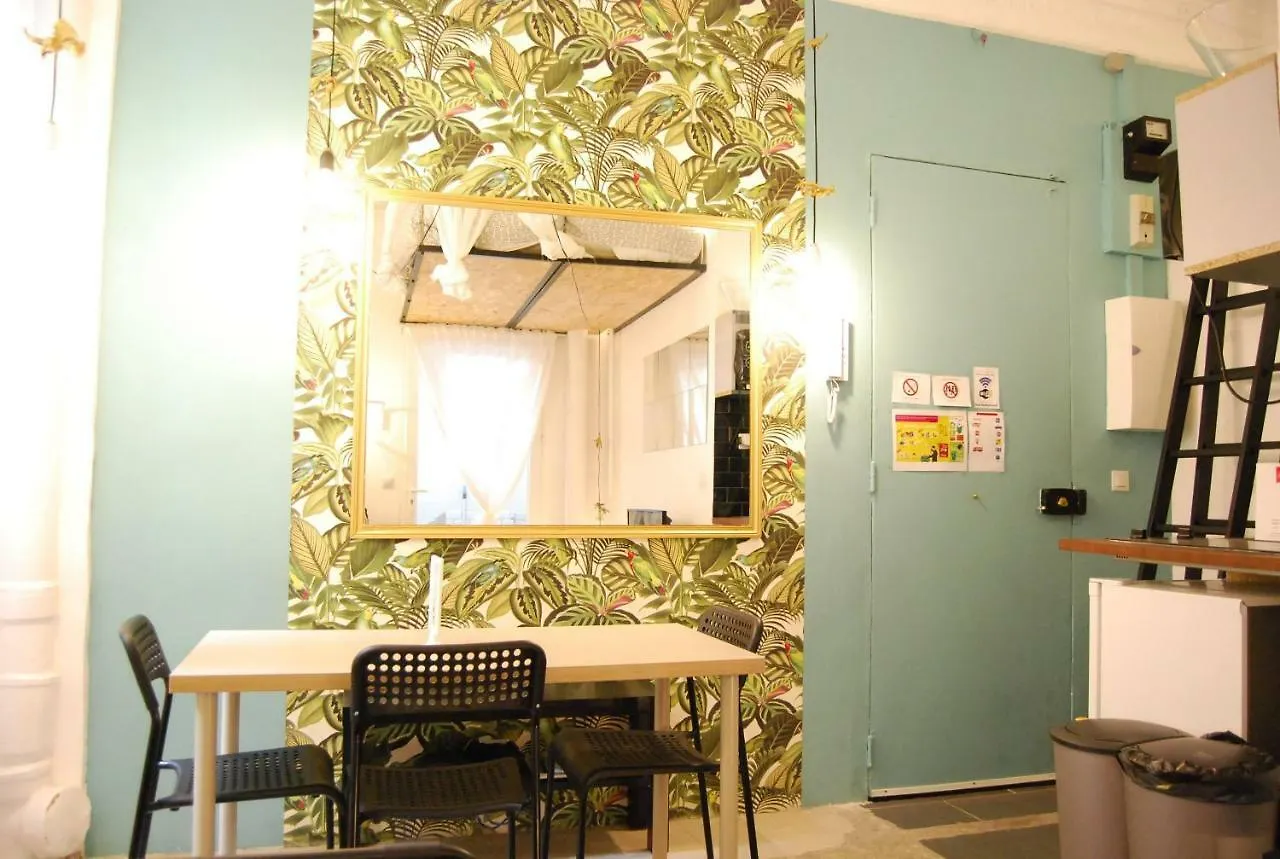 Arty 20m² District Of Batignolles * París